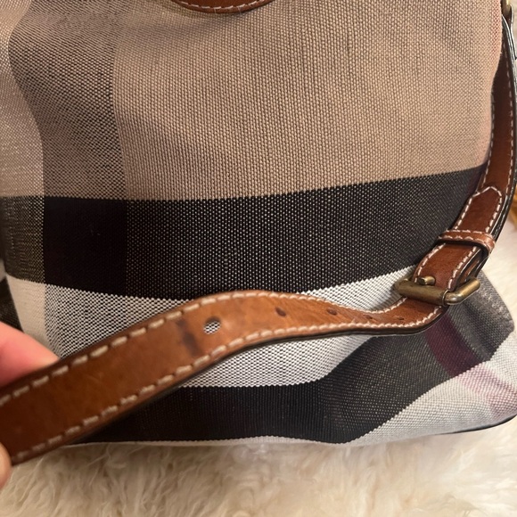 Burberry classic tottenham nova check plaid tote - Picture 5 of 13
